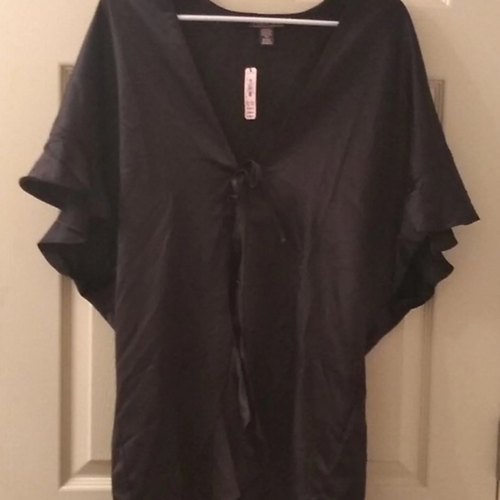 NWT Victoria’s Secret Kimono
